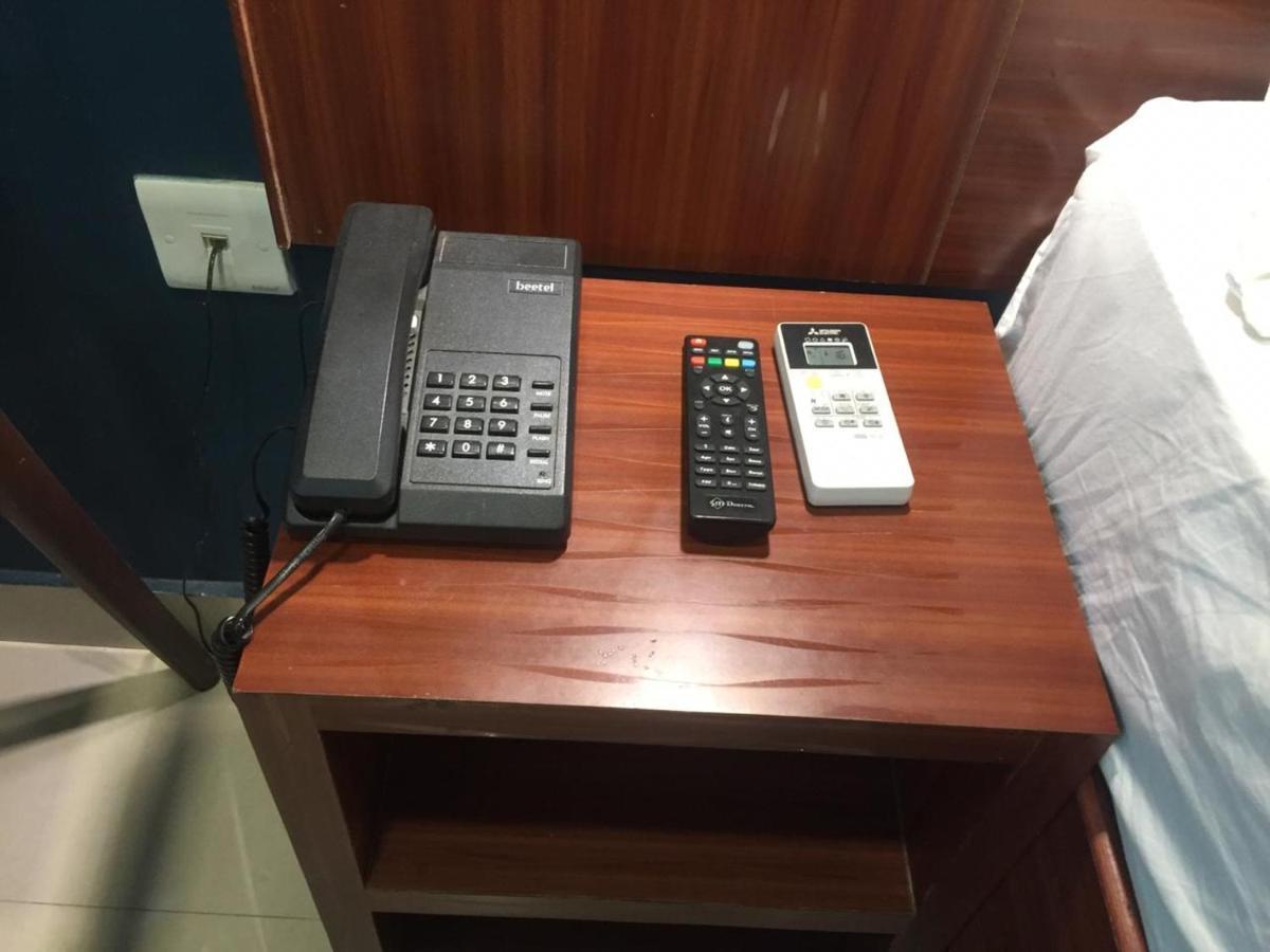 Mirage Residency Otel Kochi Dış mekan fotoğraf